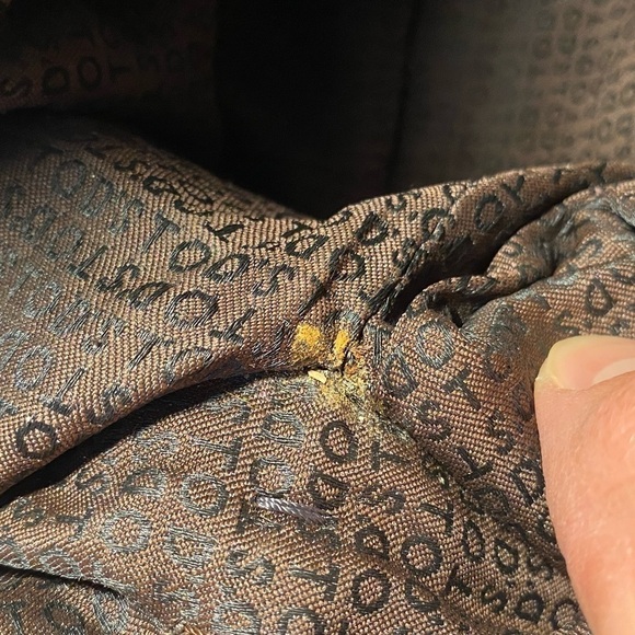 Tod’s black leather handbag - Picture 13 of 16